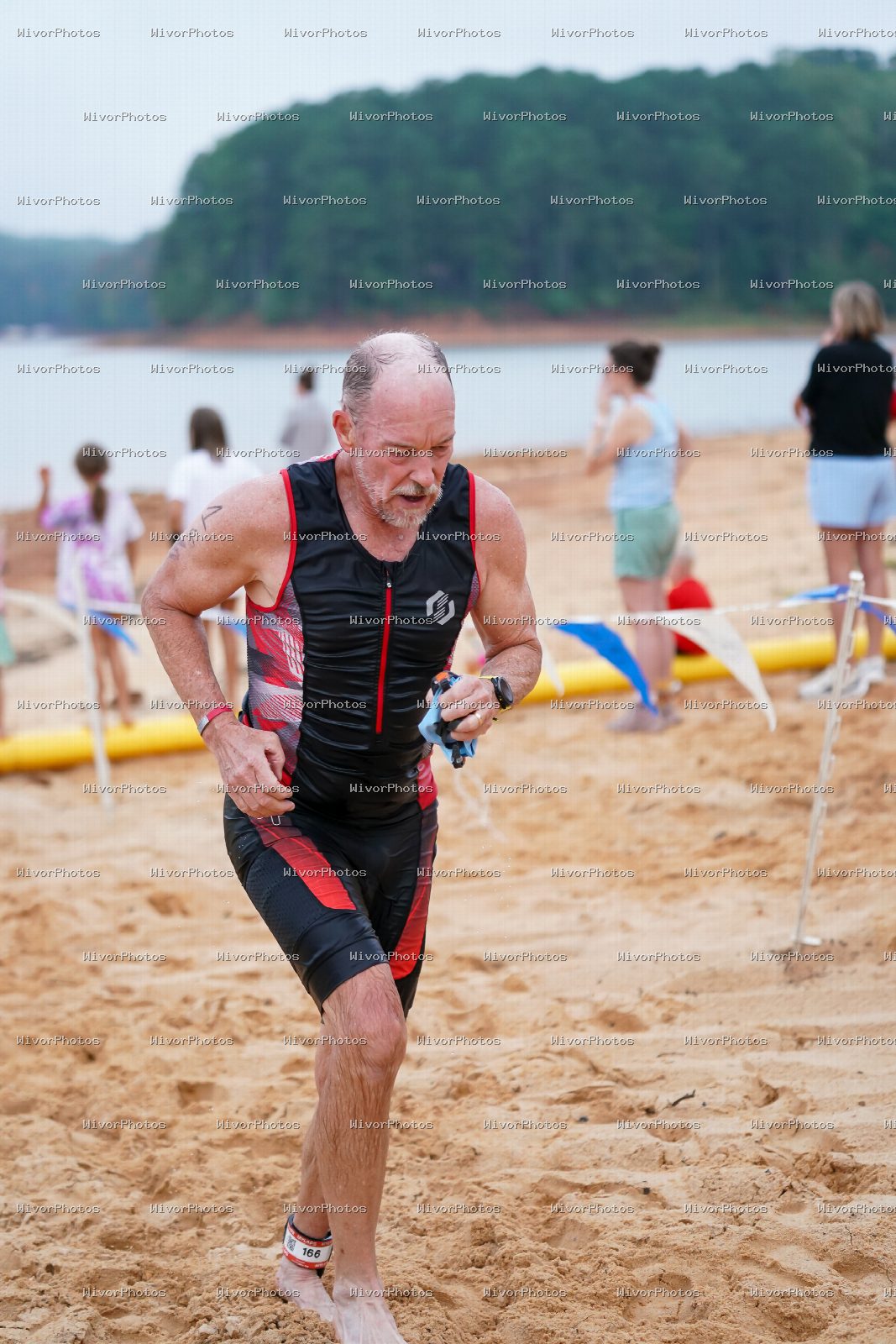 Triathlon photograph at Tugaloo Olympic, Sprint, and Aquabike