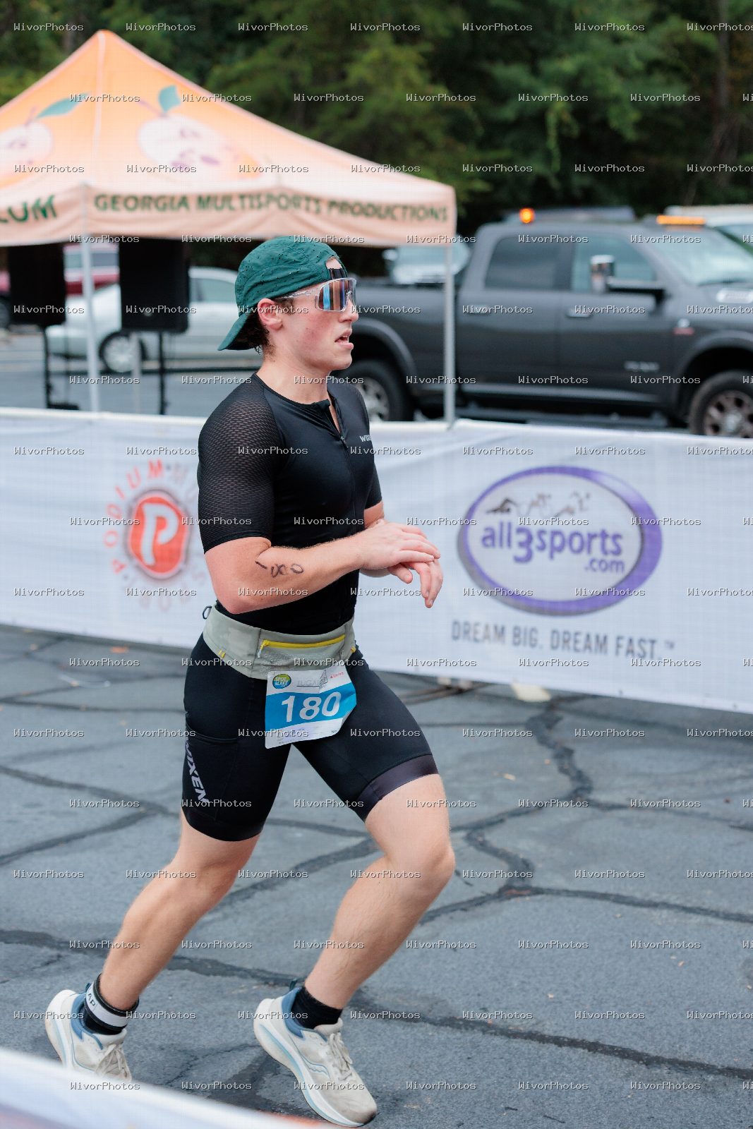 Triathlon photograph at Tugaloo Olympic, Sprint, and Aquabike
