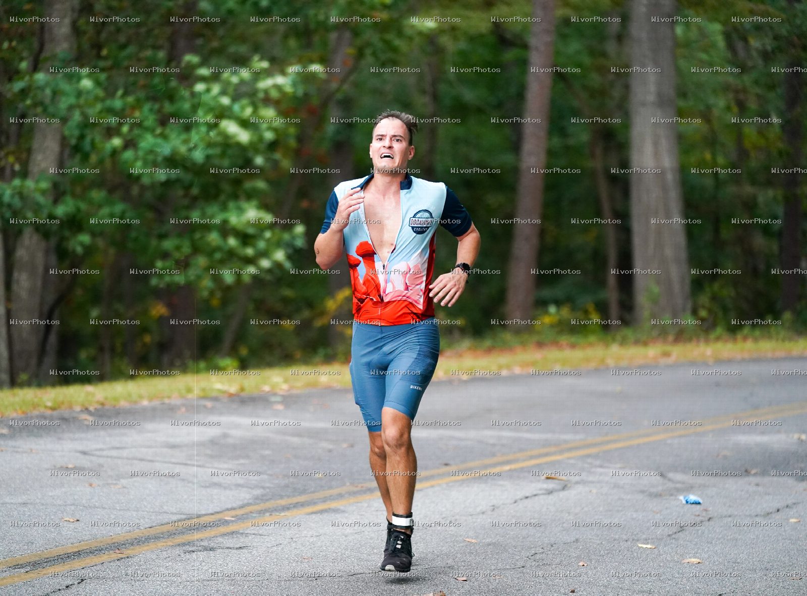 Triathlon photograph at Tugaloo Olympic, Sprint, and Aquabike