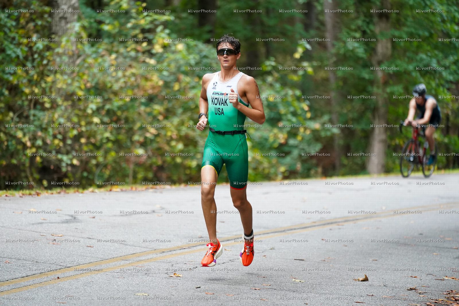 Triathlon photograph at Tugaloo Olympic, Sprint, and Aquabike