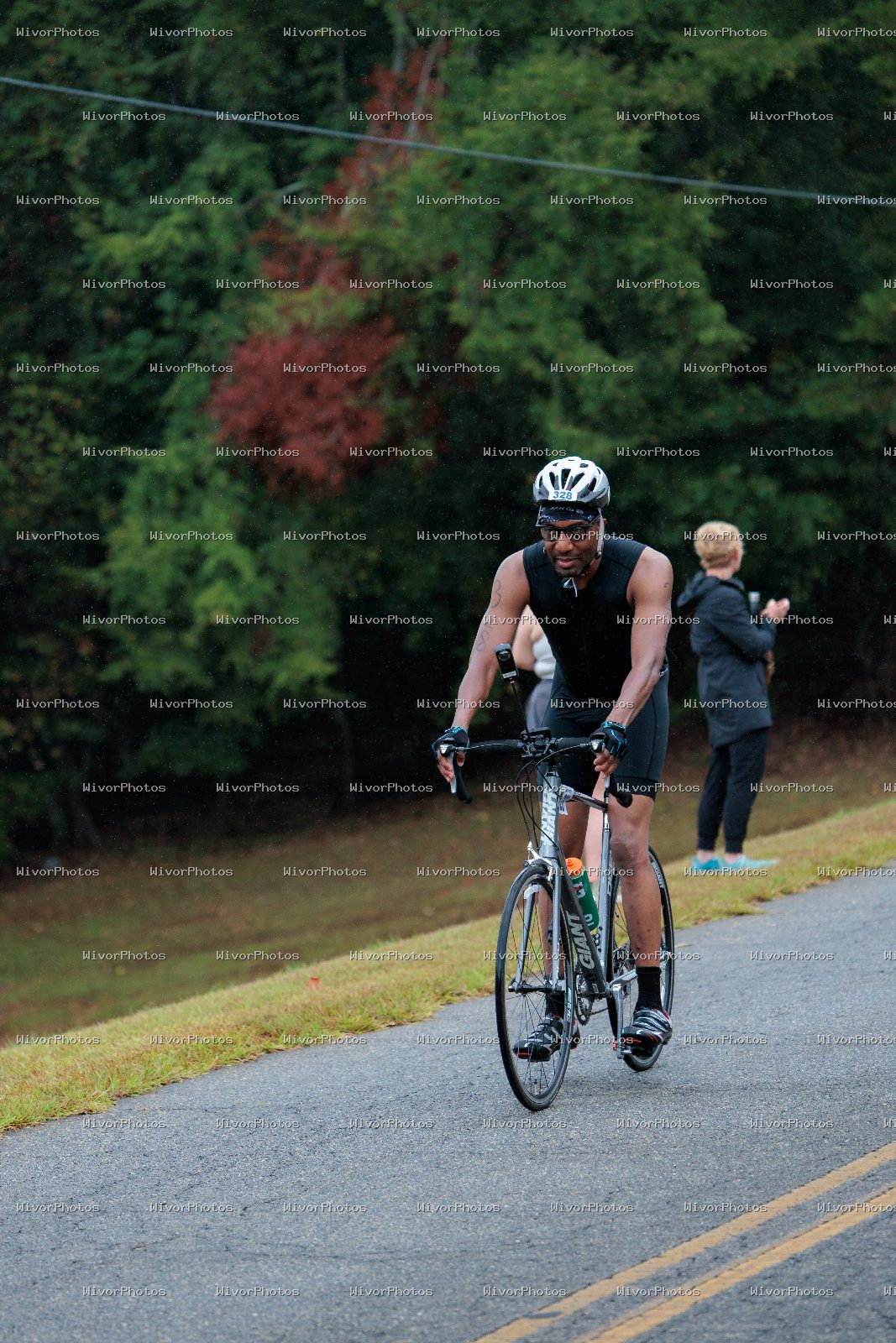 Triathlon photograph at Tugaloo Olympic, Sprint, and Aquabike