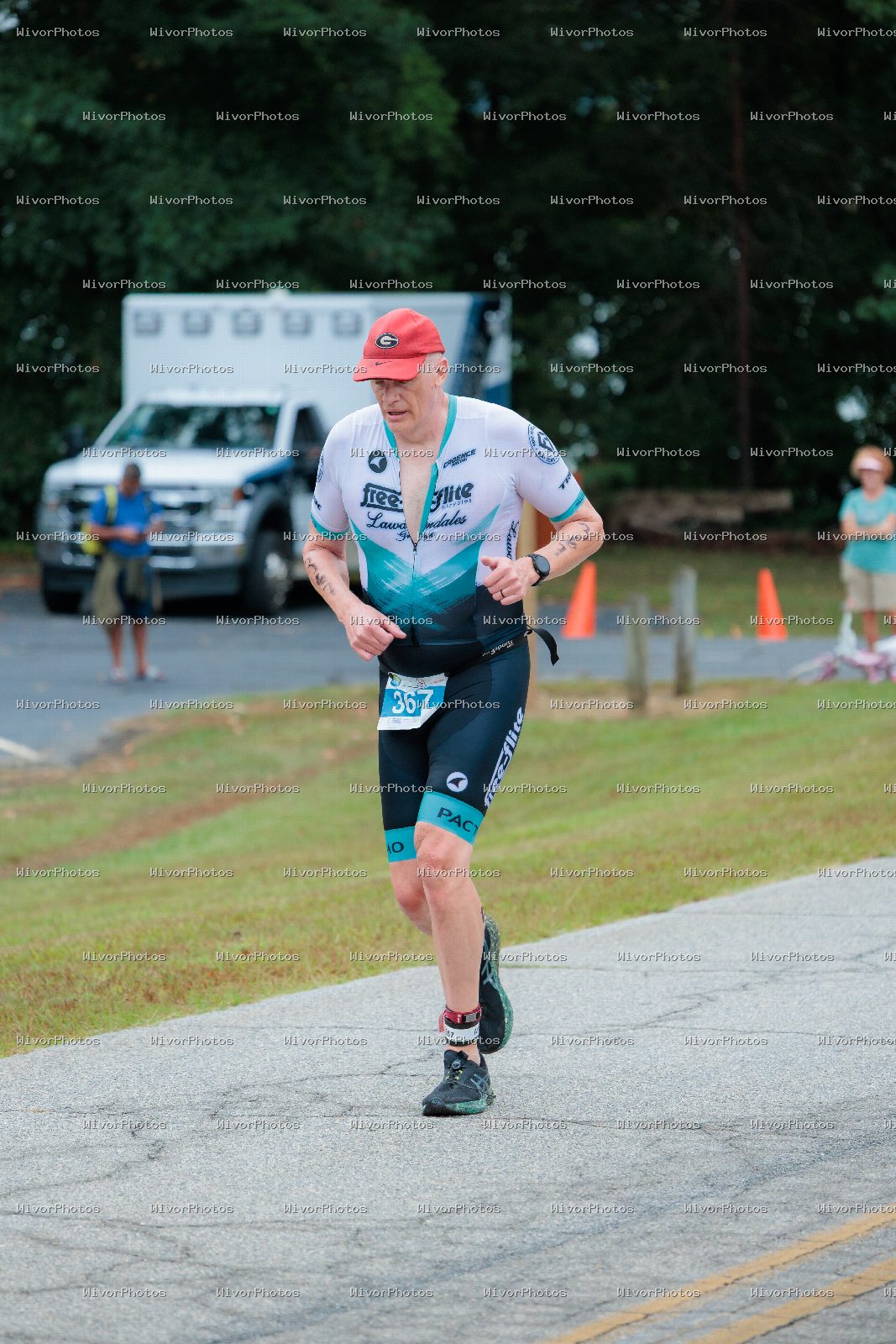 Triathlon photograph at Tugaloo Olympic, Sprint, and Aquabike