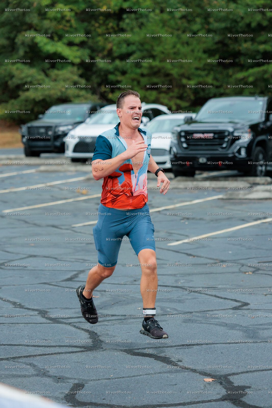 Triathlon photograph at Tugaloo Olympic, Sprint, and Aquabike
